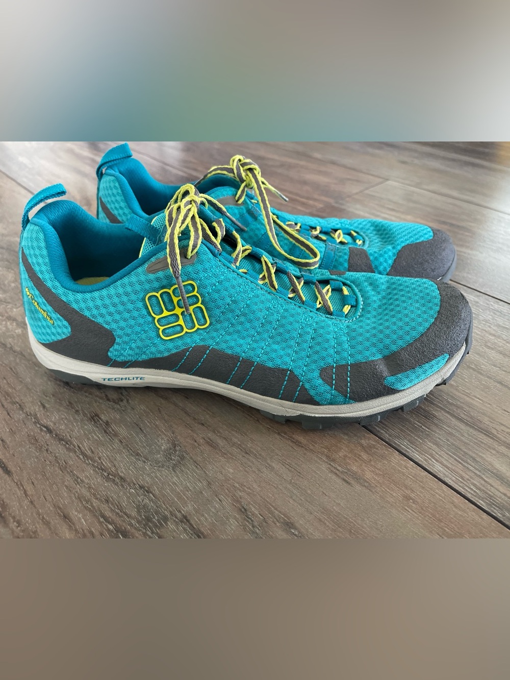 Columbia Conspiracy Vapor shoes for hiking & Trekking in Blue/green Women US 10